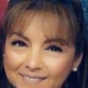 Meet your Posher, Gianina